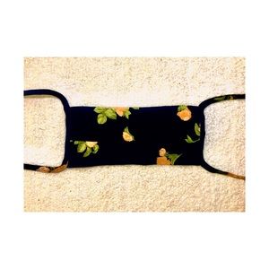 ‼️1 LEFT! Reformation Face Masks